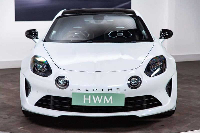 Alpine A110 view 7