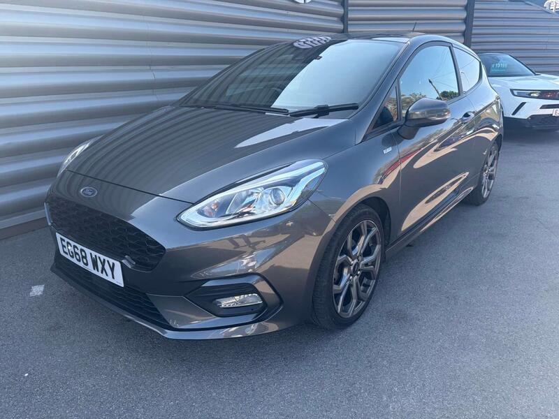 Ford Fiesta view 4