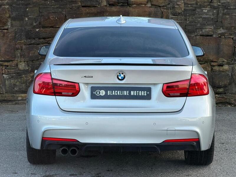 BMW 3 Series view 6