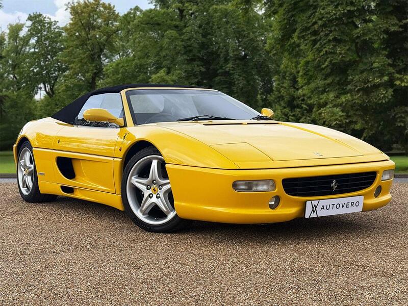 Ferrari F355 view 3