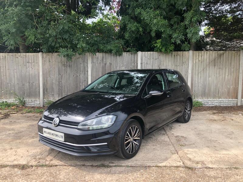 Volkswagen Golf view 6