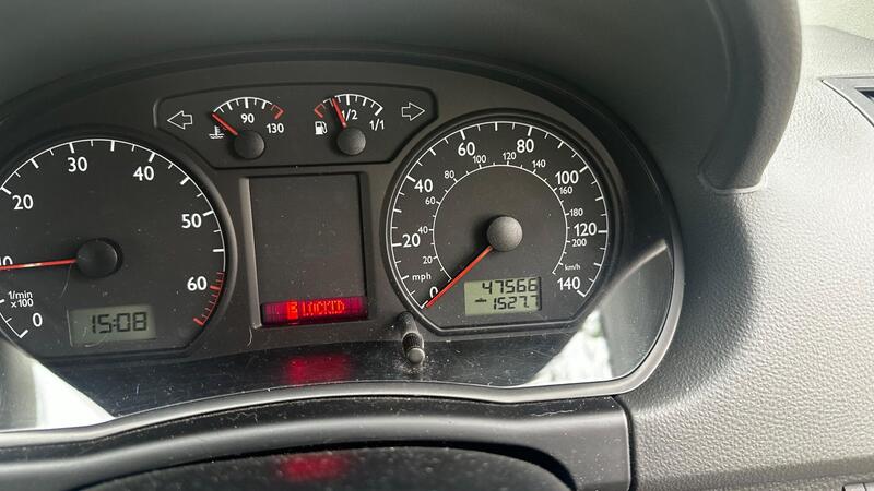 2004 Volkswagen Polo — photo 11