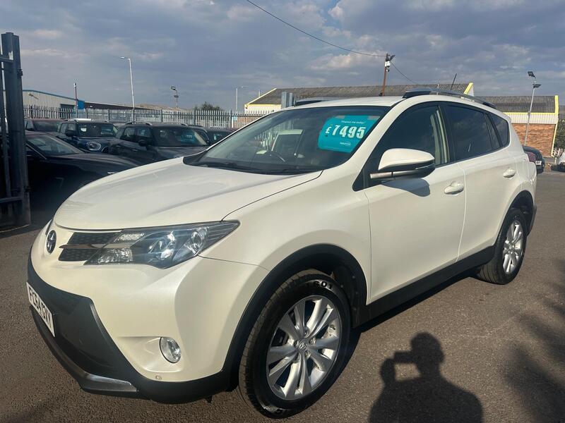 Toyota Rav4 view 2