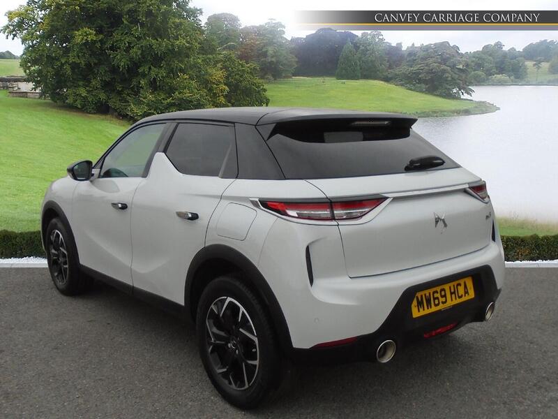 DS Automobiles DS 3 Crossback view 4