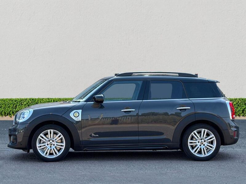 Mini Countryman view 4