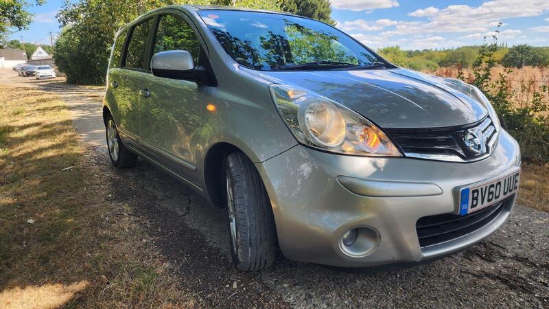 2010 Nissan Note — photo 12