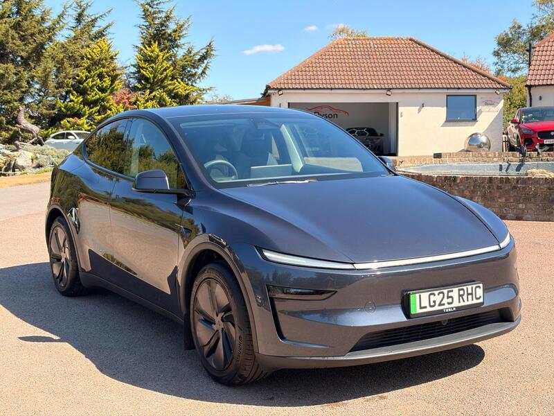 Tesla Model Y view 3