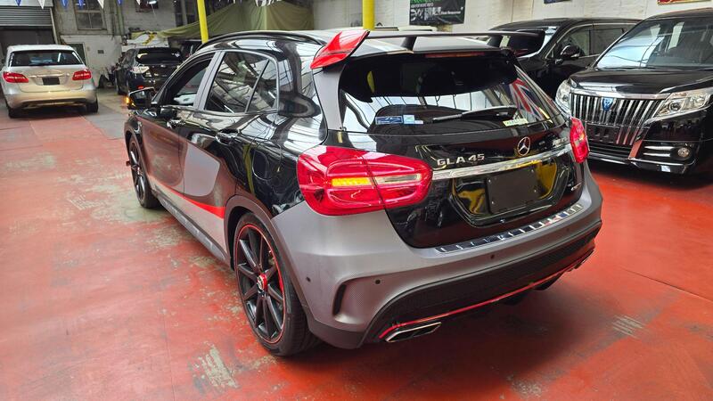 Mercedes-Benz A view 3
