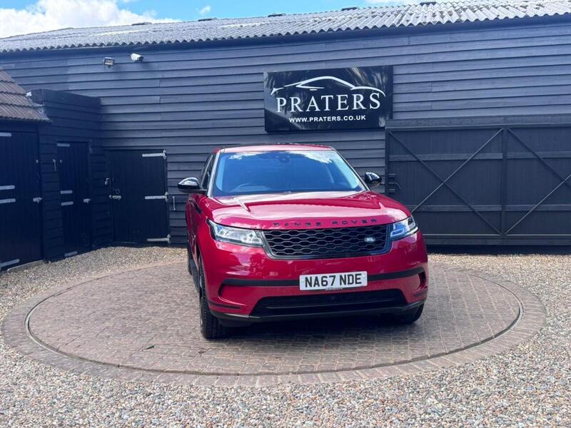 Land Rover Range Rover Velar view 4