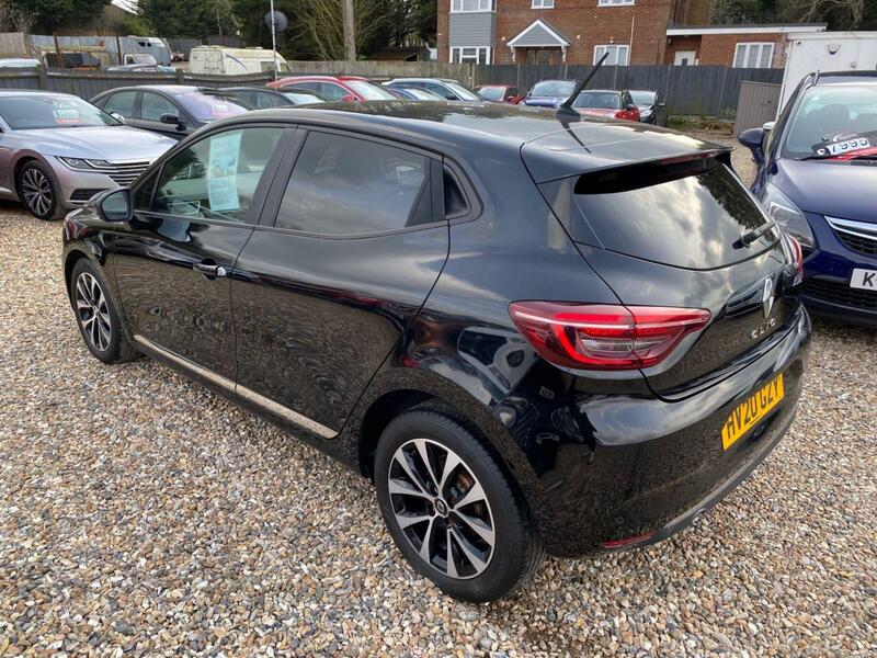 Renault Clio view 7
