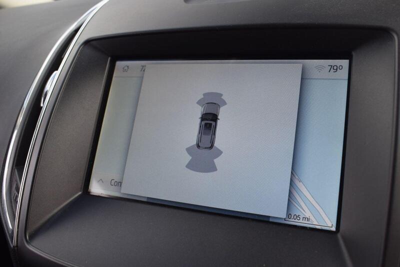 Ford S-Max view 4