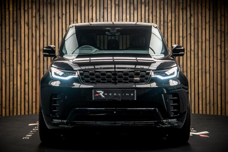 Land Rover Discovery 3 view 5