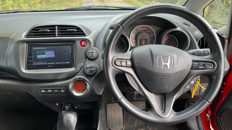 2015 Honda Jazz — photo 23