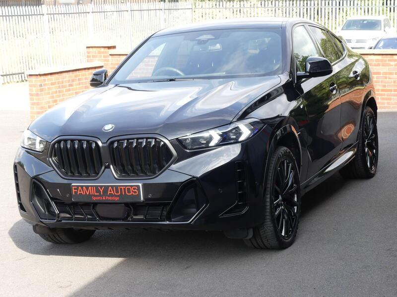 BMW X6 view 3