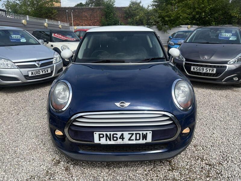 Mini Cooper view 2