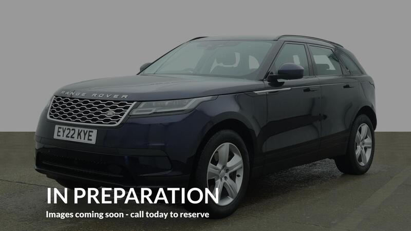 Land Rover Range Rover Velar view 2