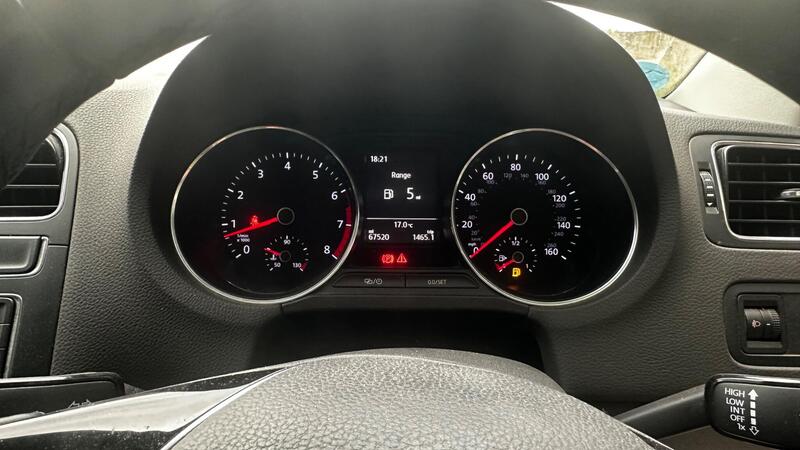 2017 Volkswagen Polo — photo 13