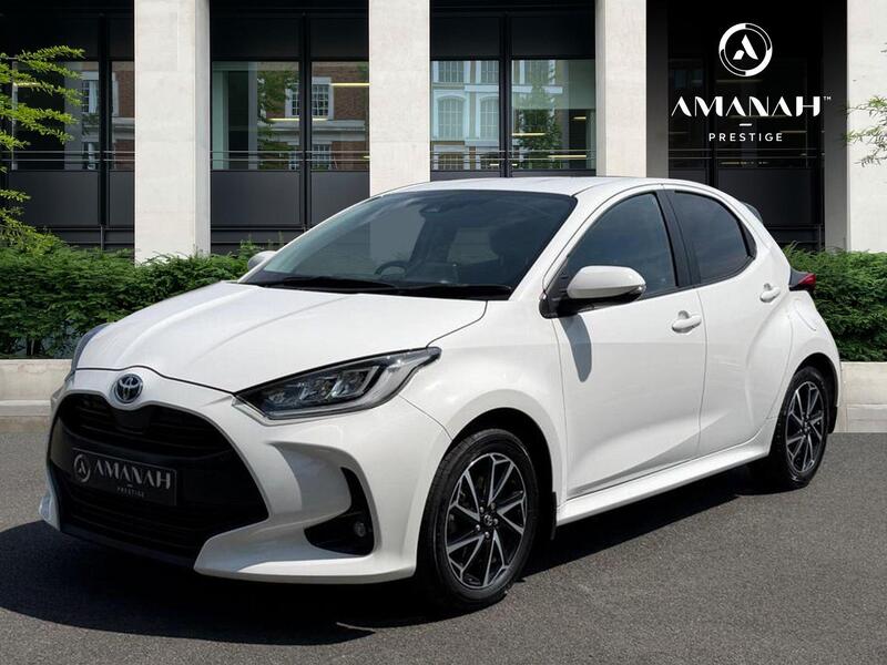 Toyota Yaris view 3
