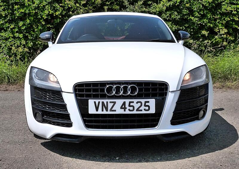 Audi TT view 7