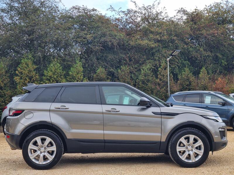 Land Rover Range Rover Evoque view 6