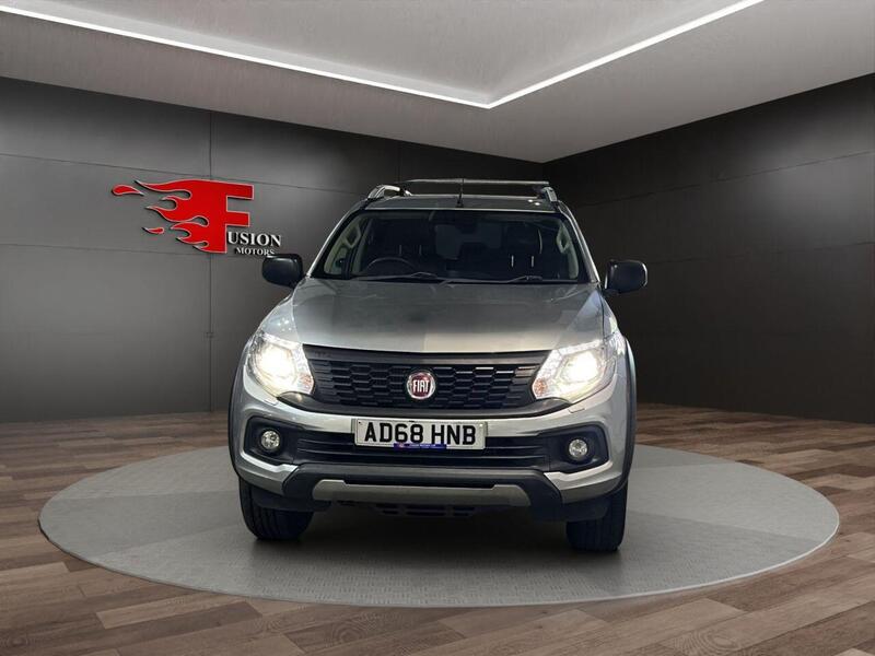 Fiat Fullback view 2