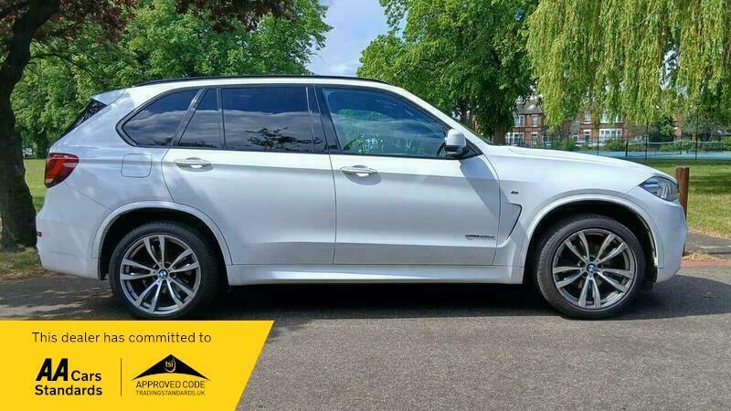 BMW X5 BMW X5 view 3