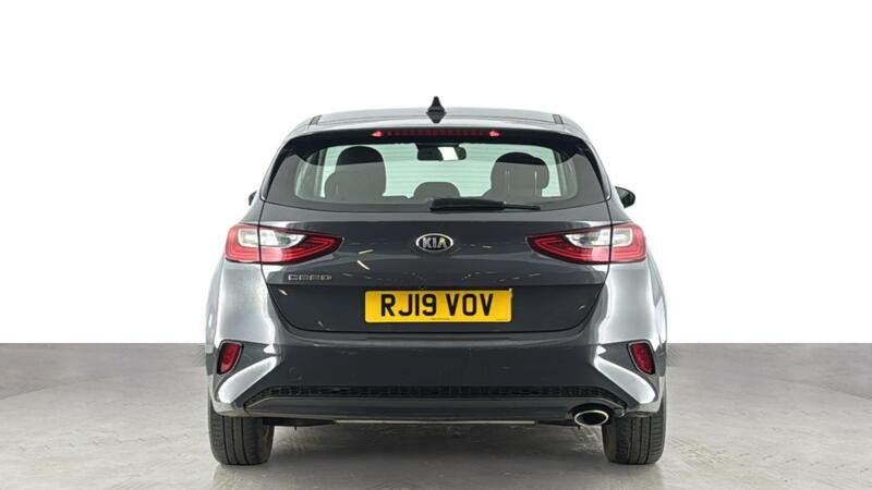 Kia Ceed view 5
