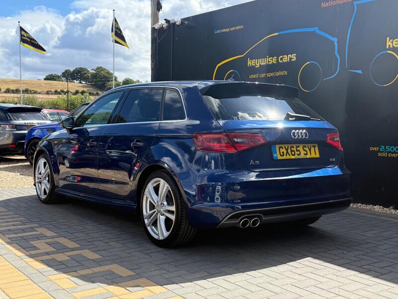 Audi A3 view 3