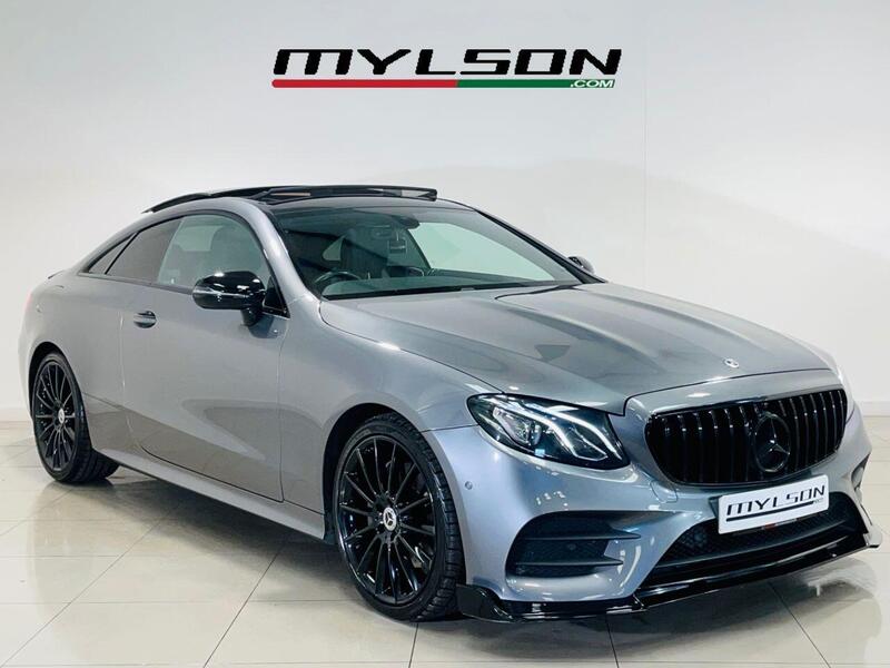 Mercedes-Benz E-Class view 3