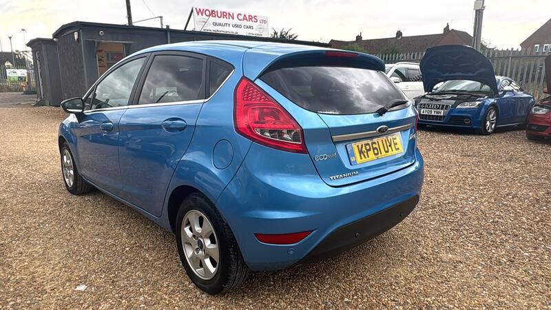 Ford Fiesta view 4
