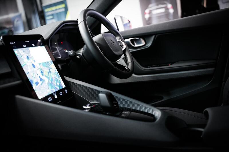 Polestar 2 view 3