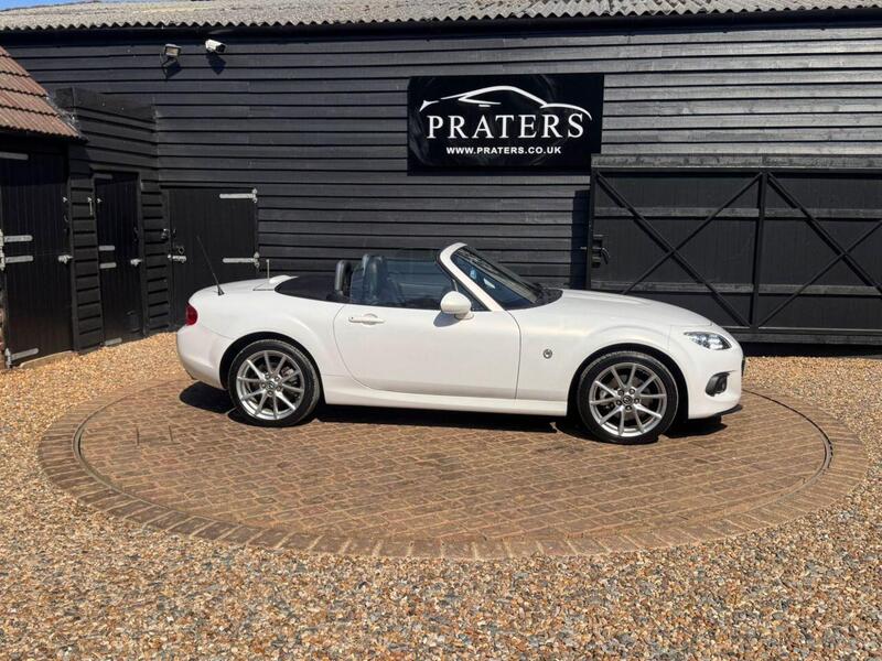 Mazda MX-5 view 5
