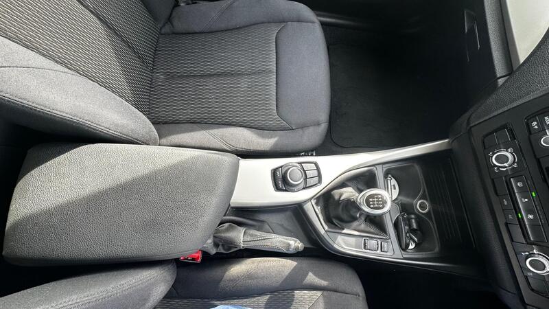 2013 BMW 1 Series — photo 19