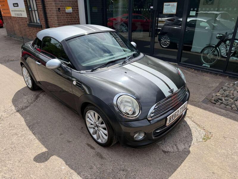Mini Cooper view 7