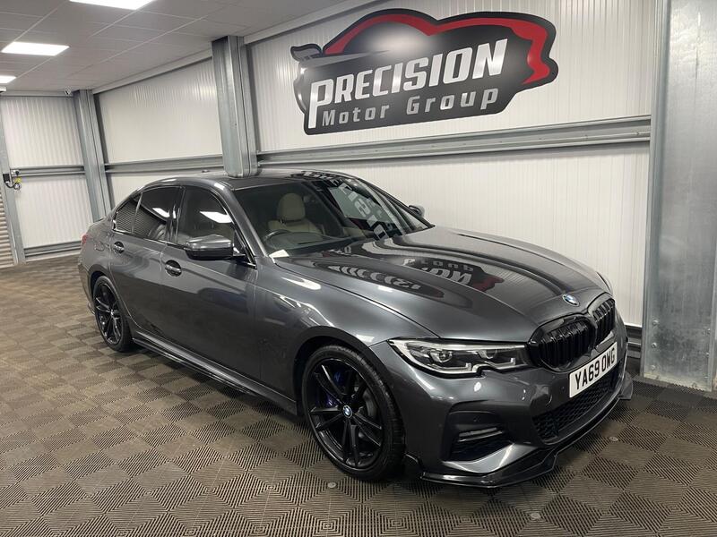 BMW 3 Series view 3