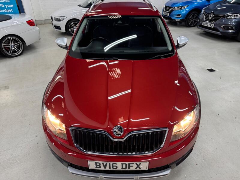 Skoda Octavia view 3