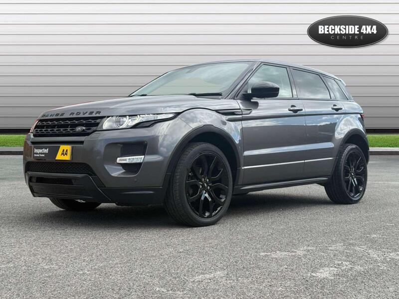 Land Rover Range Rover Evoque view 4