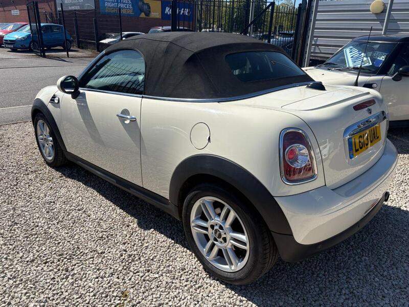 Mini Cooper view 4