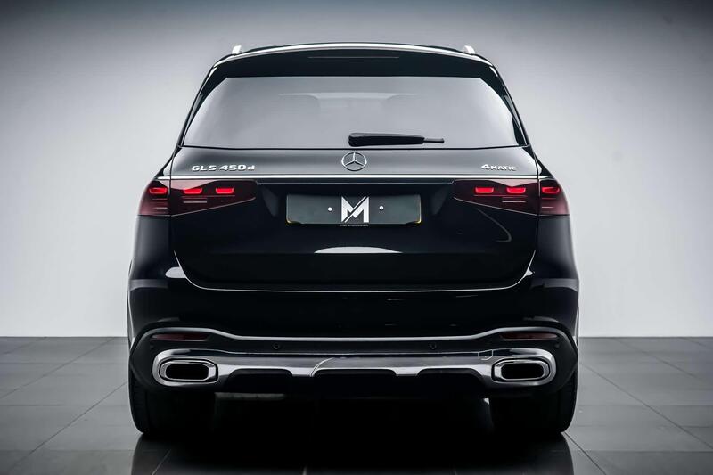 Mercedes-Benz GLS view 4