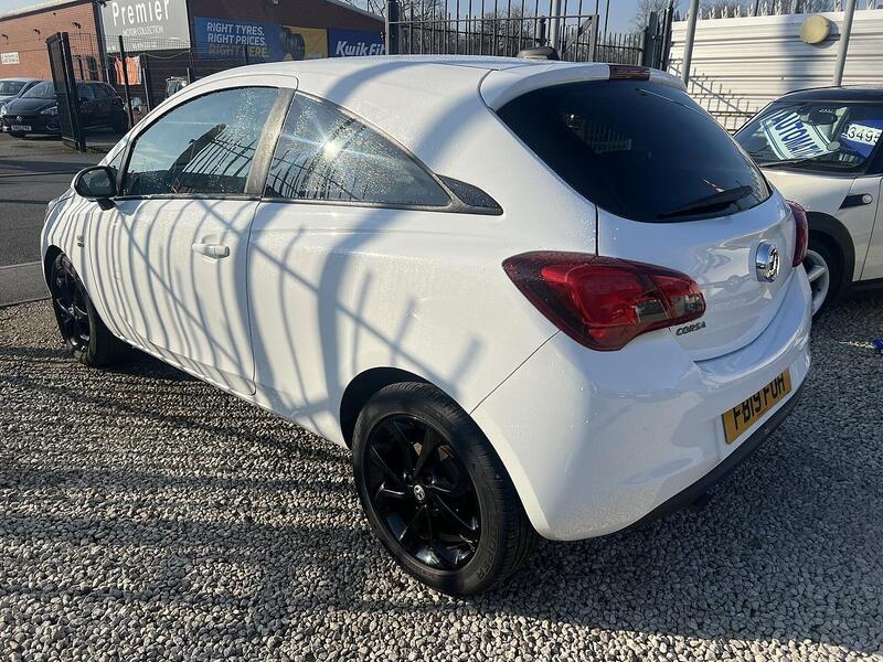 Vauxhall Corsa view 4