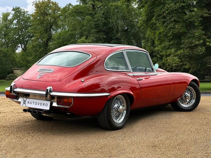 Jaguar E-Type view 5