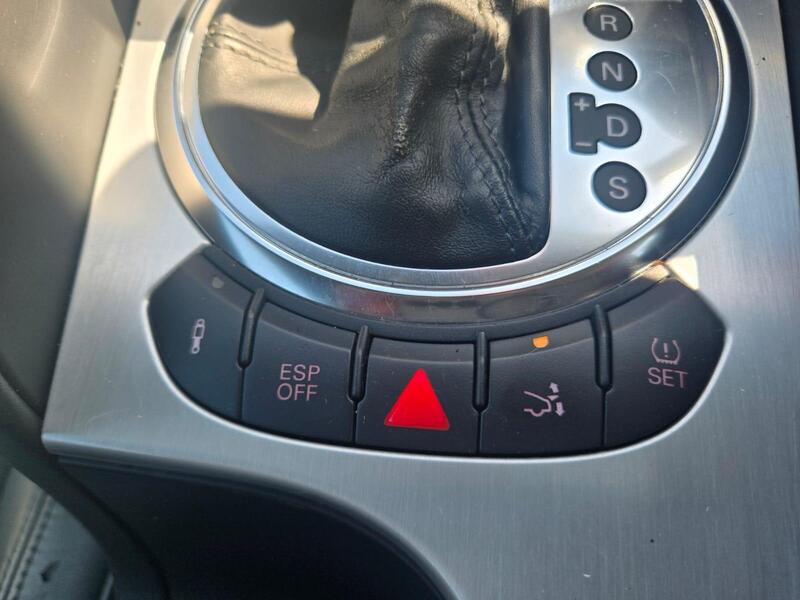 Audi TT view 5