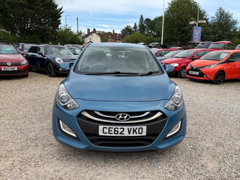 Hyundai I30 view 3