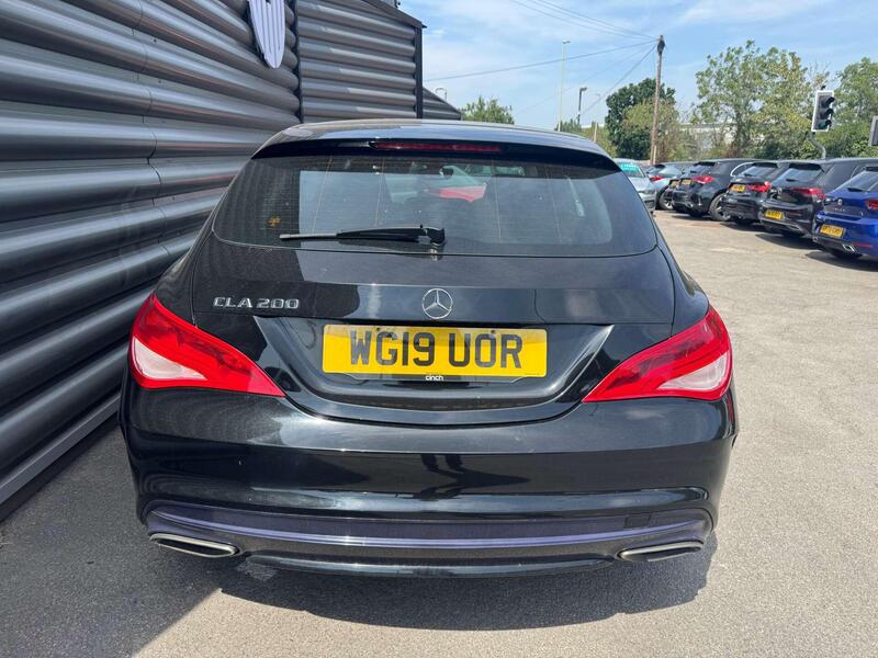 Mercedes-Benz Mercedes-Benz CLA view 4