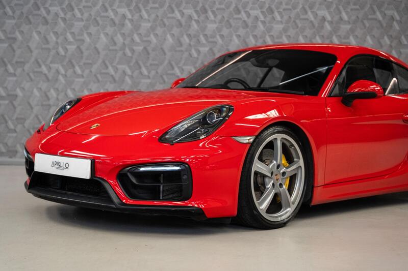 Porsche Cayman view 3