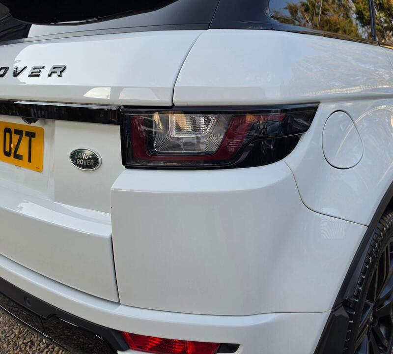 Land Rover Range Rover Evoque 2.0 Si4 HSE Dynamic Auto 4WD Euro 6 (s/s) 5dr thumbnail 11