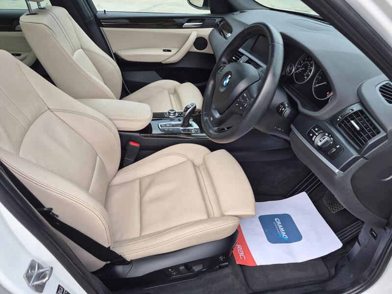 BMW X3 view 3