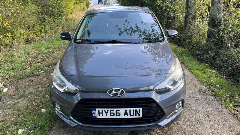 2016 Hyundai i20 — photo 3
