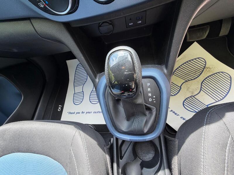 2014 Hyundai i10 — photo 10