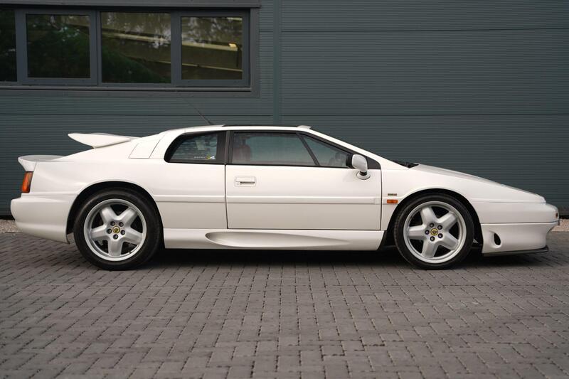 Lotus Esprit view 3